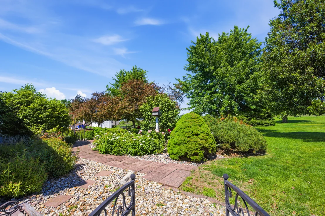 Photo of 2102 Laurel Park Place