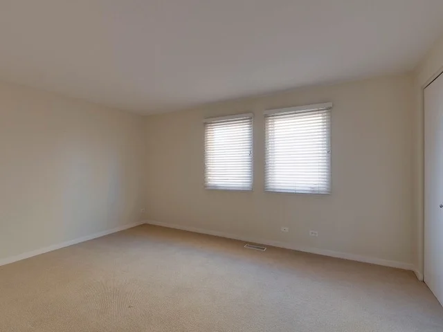 Photo of Unit E2 at 1889 MAPLE Avenue