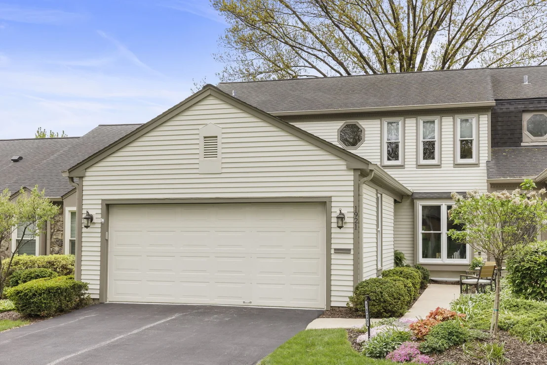 Photo of 1921 Wexford Circle
