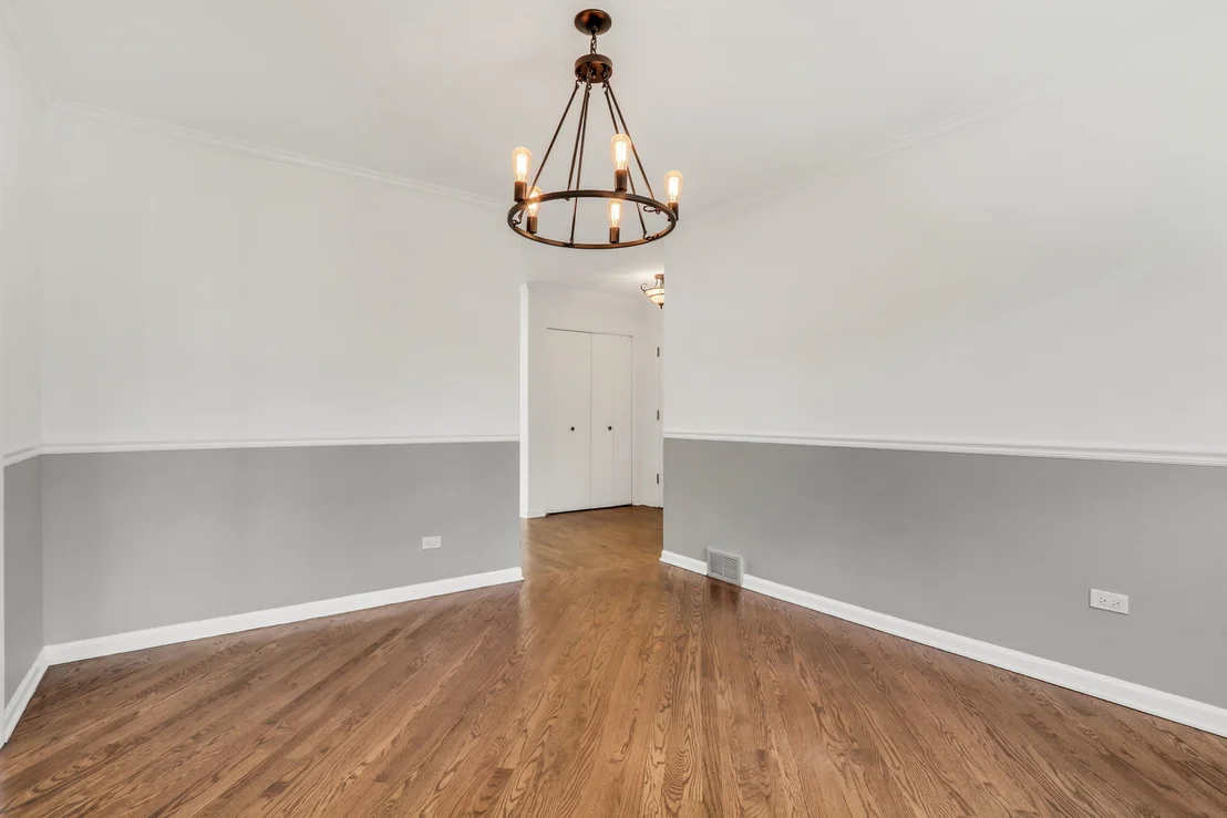 Photo of 1430 W Jo Ann Lane