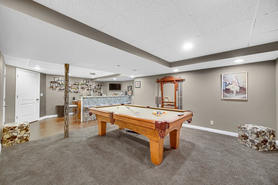 Photo of 385 Post Oak Circle