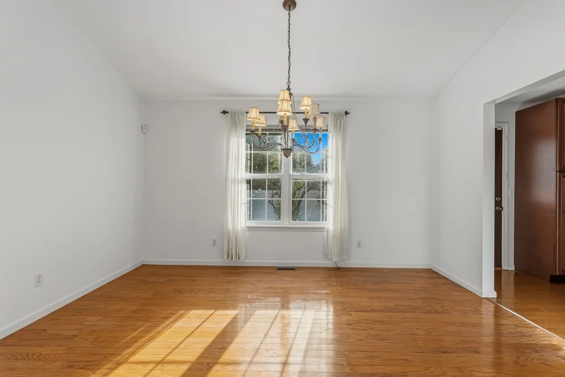 Photo of 602 Brittany Drive