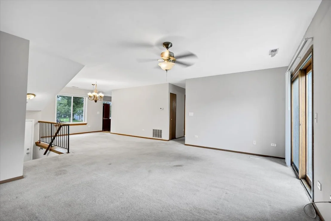 Photo of 912 MANCHESTER Circle