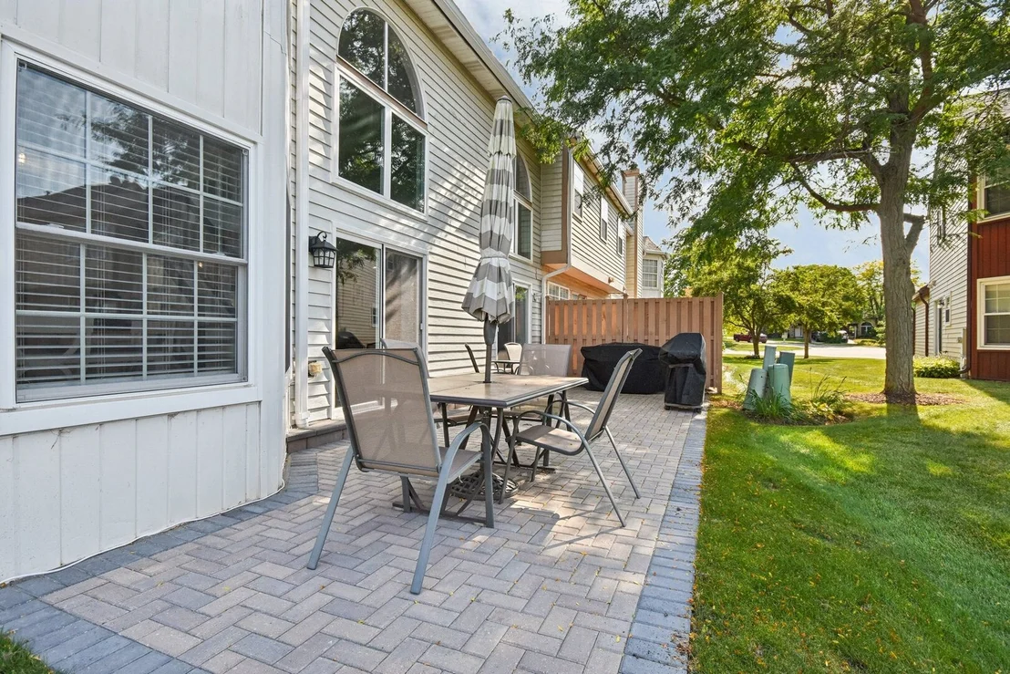 Photo of 345 Ascot Lane
