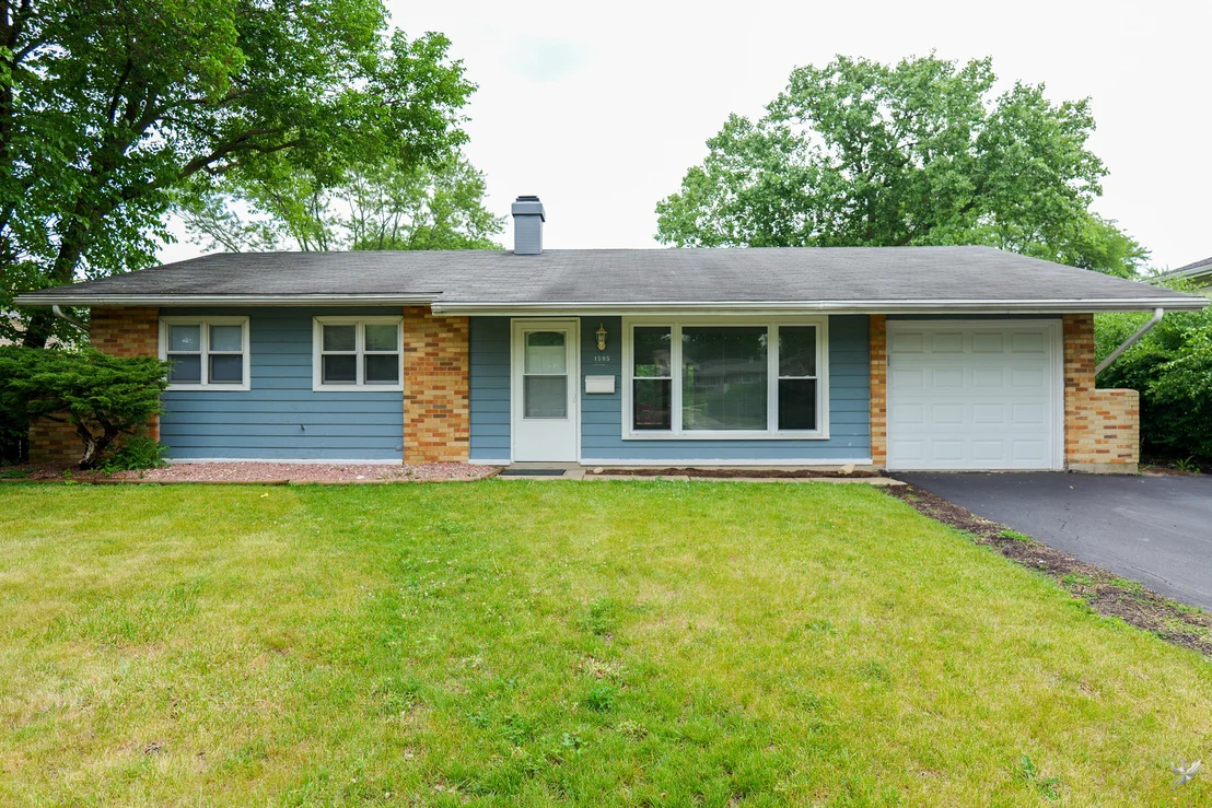 Photo of 1595 Highland Boulevard