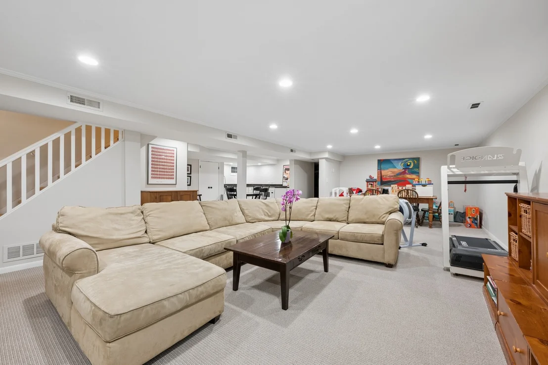 Photo of 936 Sunset Road