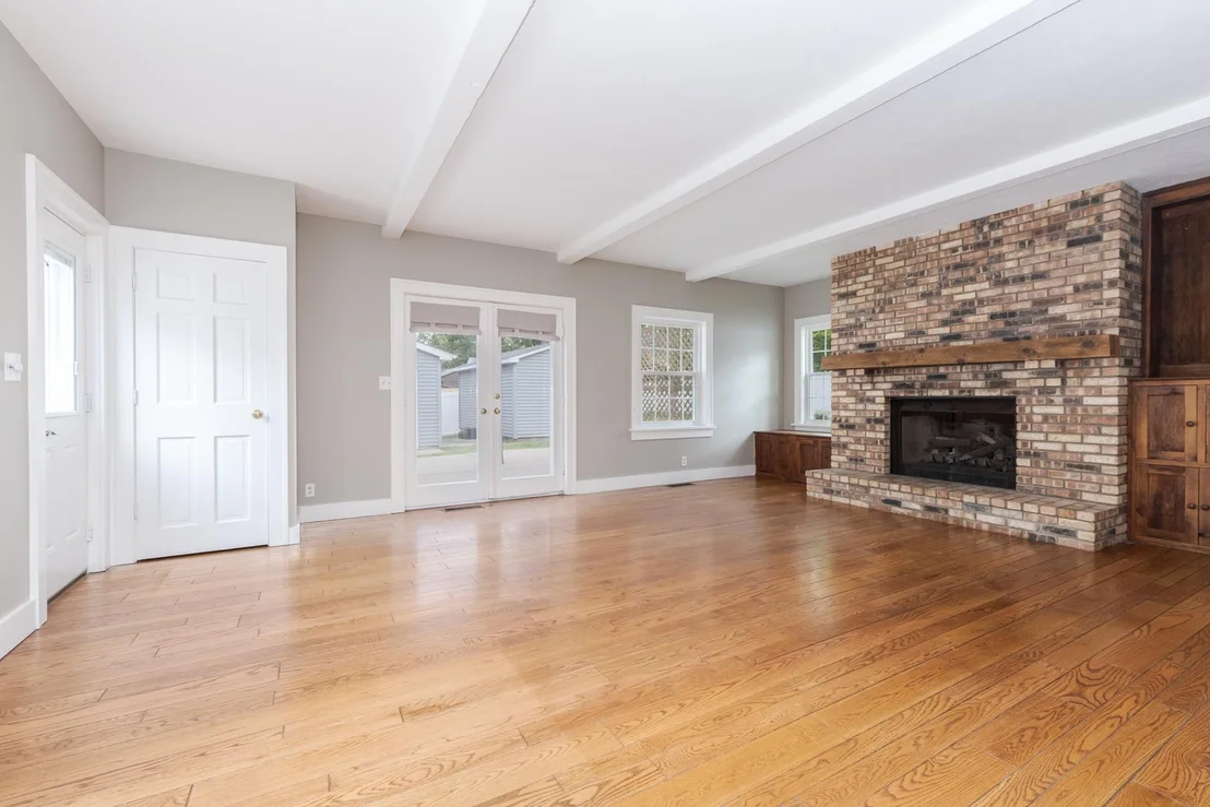 Photo of 12 Norbloom Avenue