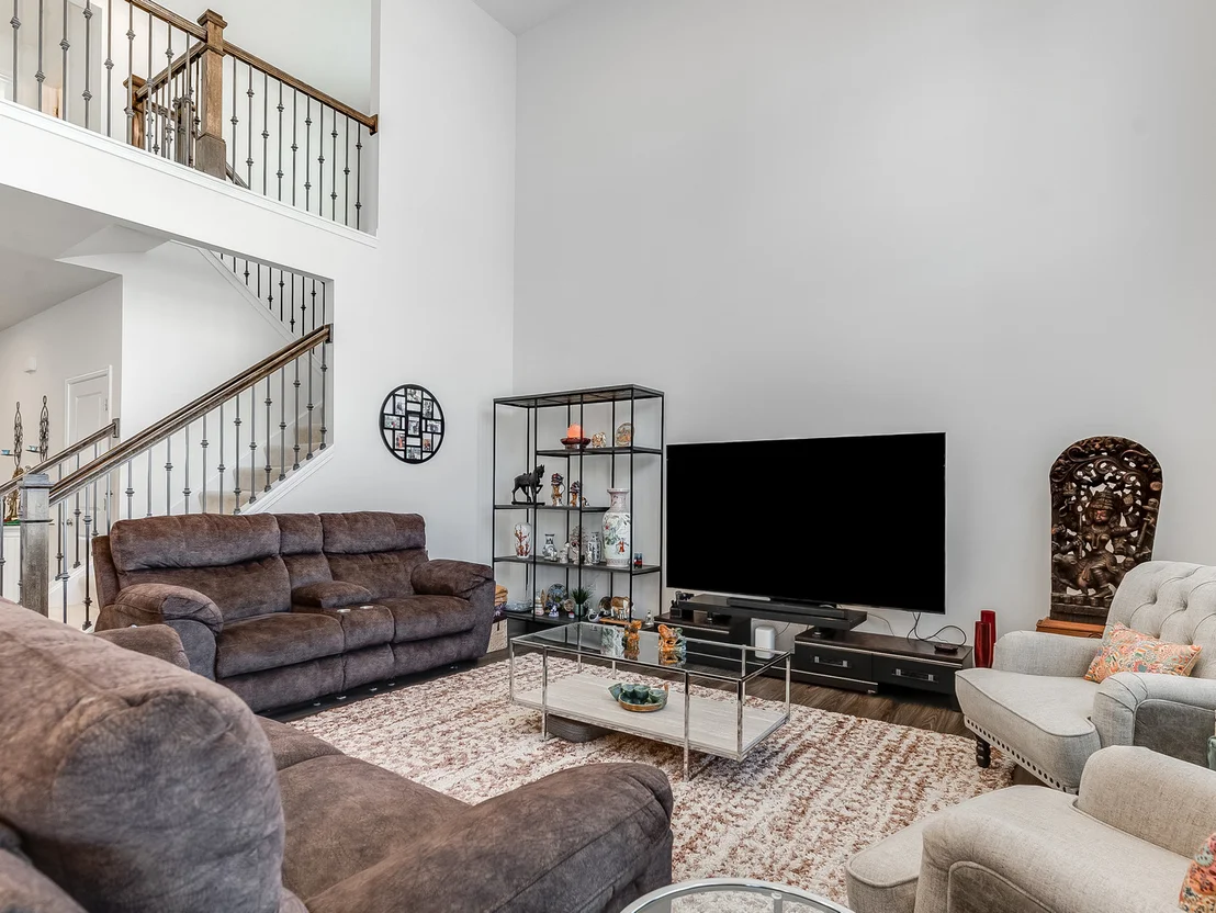 Photo of 2552 Weatherbee Lane