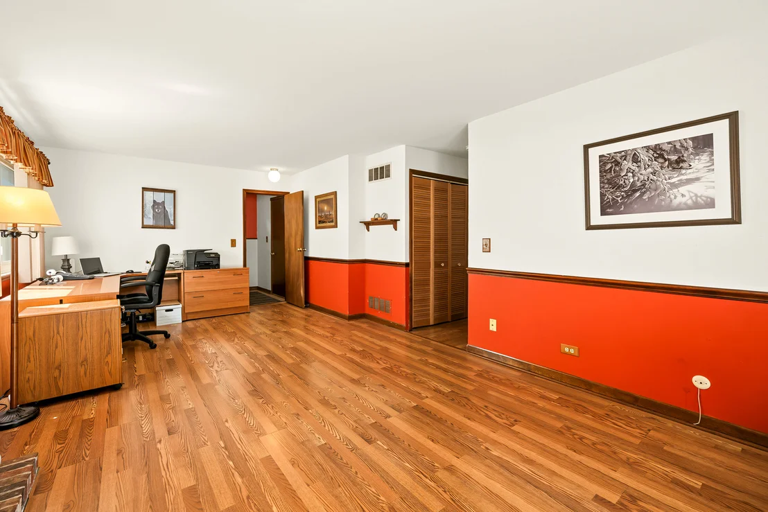 Photo of 1293 Caribou Trail