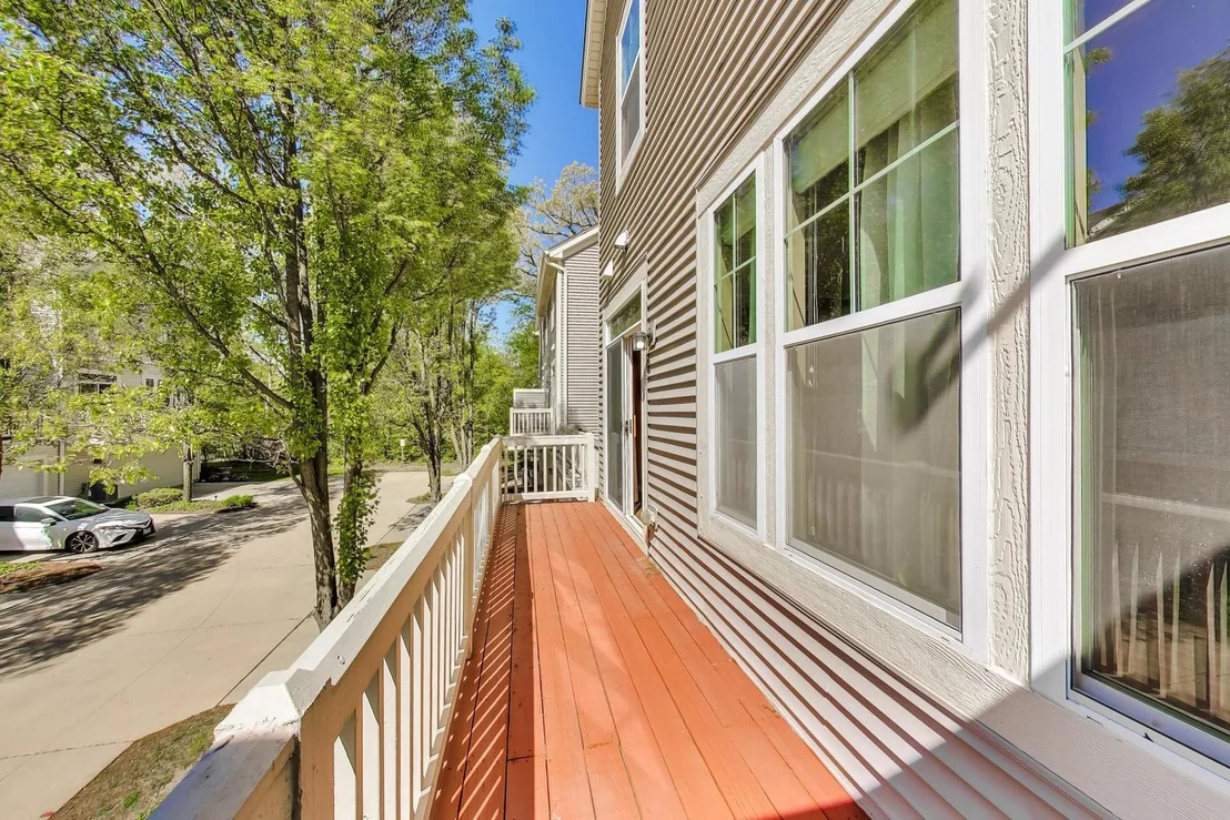 Photo of 932 Tuscany Drive