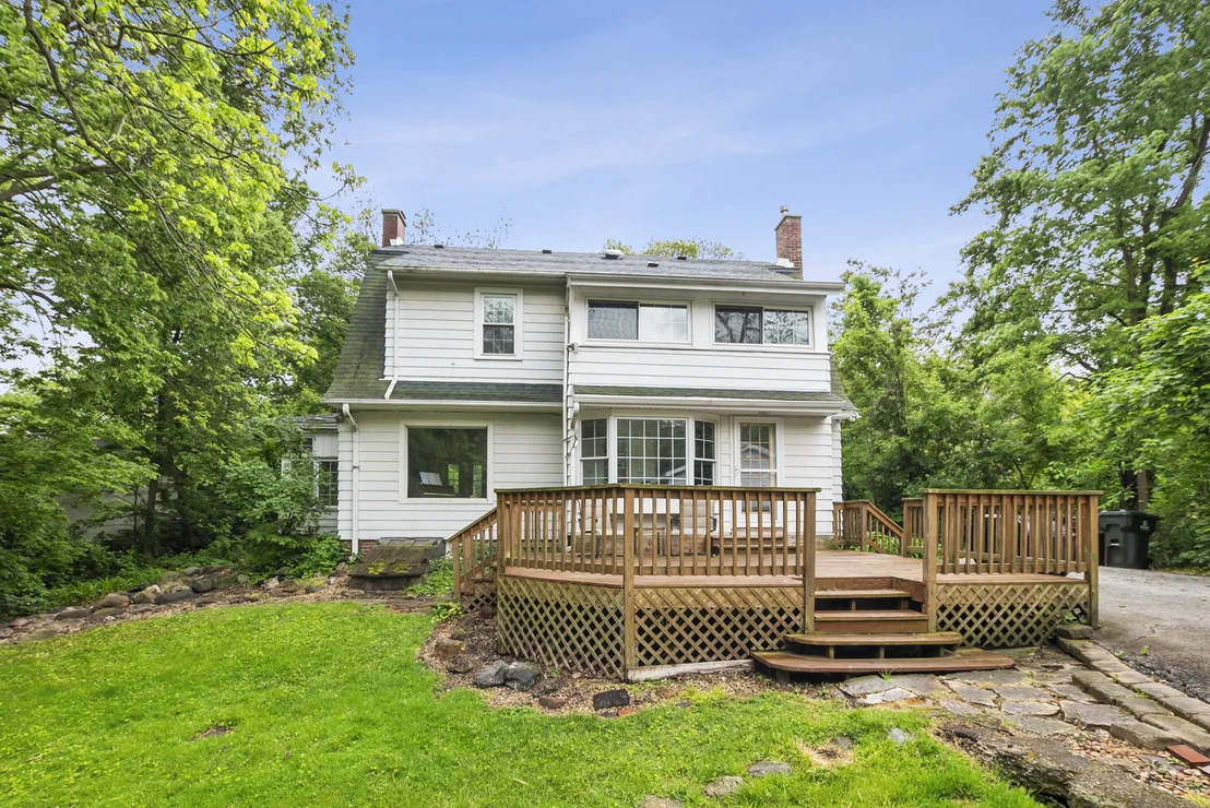 Photo of 2114 Cedar Road