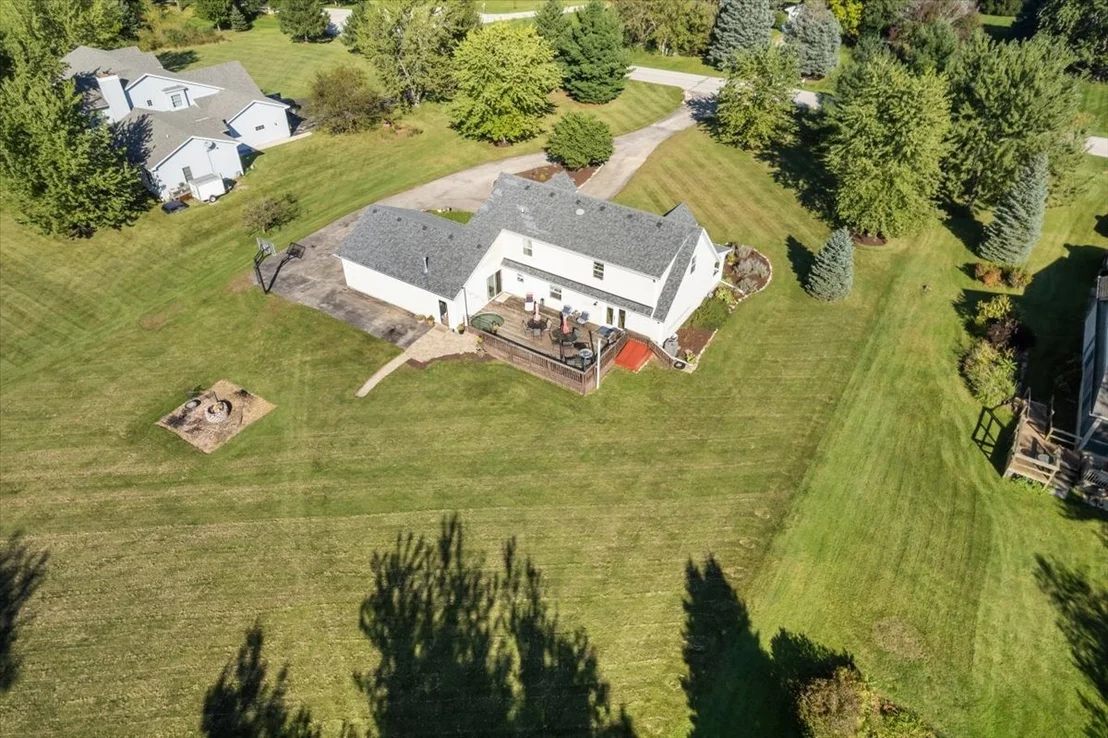 Photo of 9N424 Tamara Drive