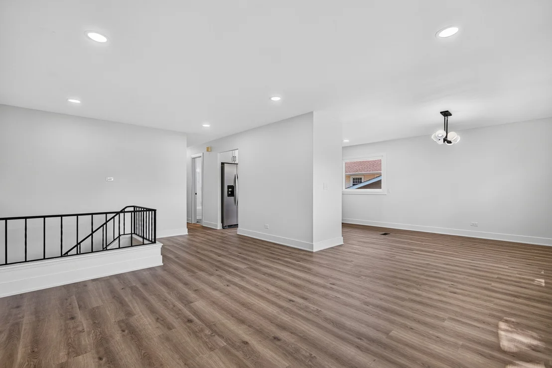 Photo of 405 W Newport Road