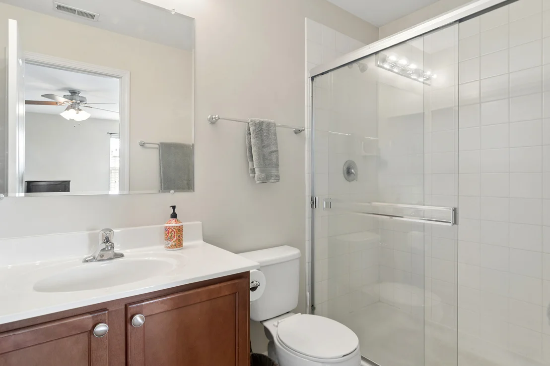 Photo of 2574 Heron Lane