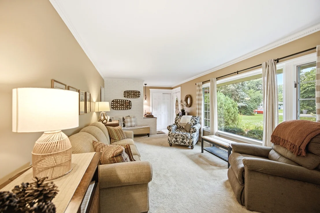 Photo of 1215 Forest Drive