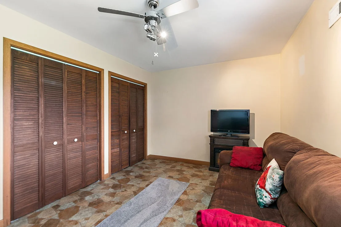 Photo of 313 N Huntington Drive