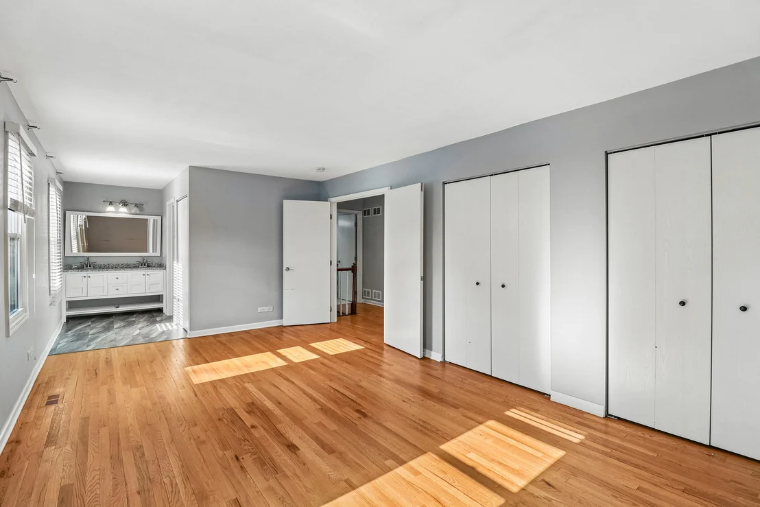 Photo of 702 Buffalo Circle