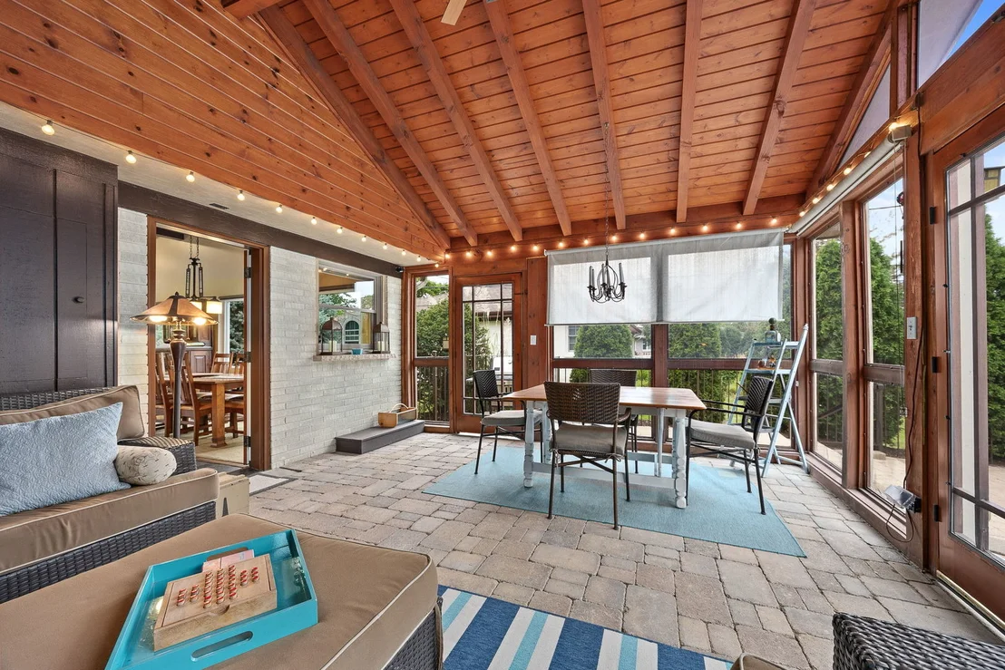 Photo of 12 Meadowood Drive