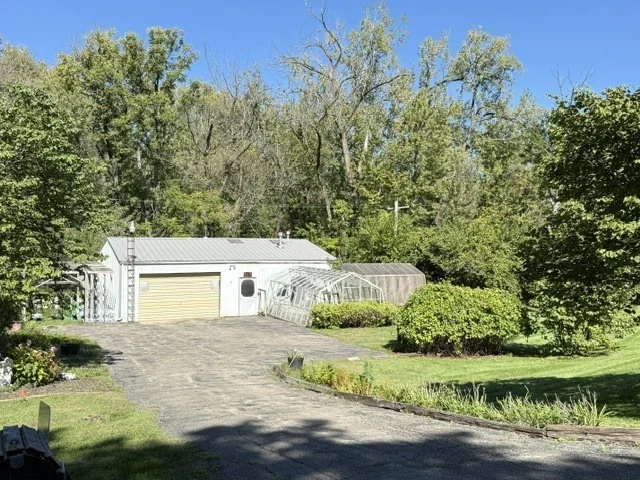 Photo of 389 N 2629th Road