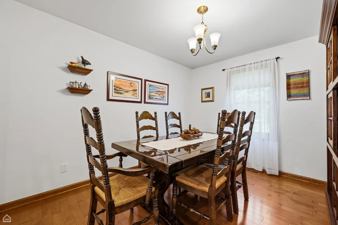 Photo of 2920 Compton Road