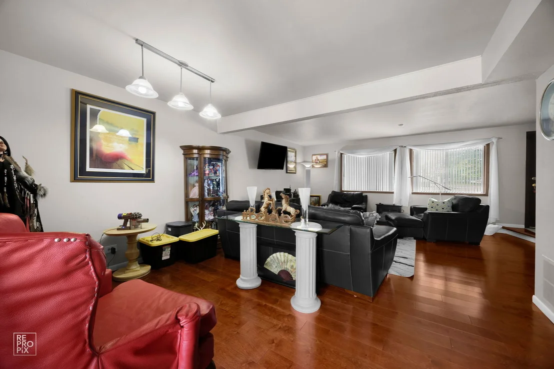 Photo of 1236 Willow Lane