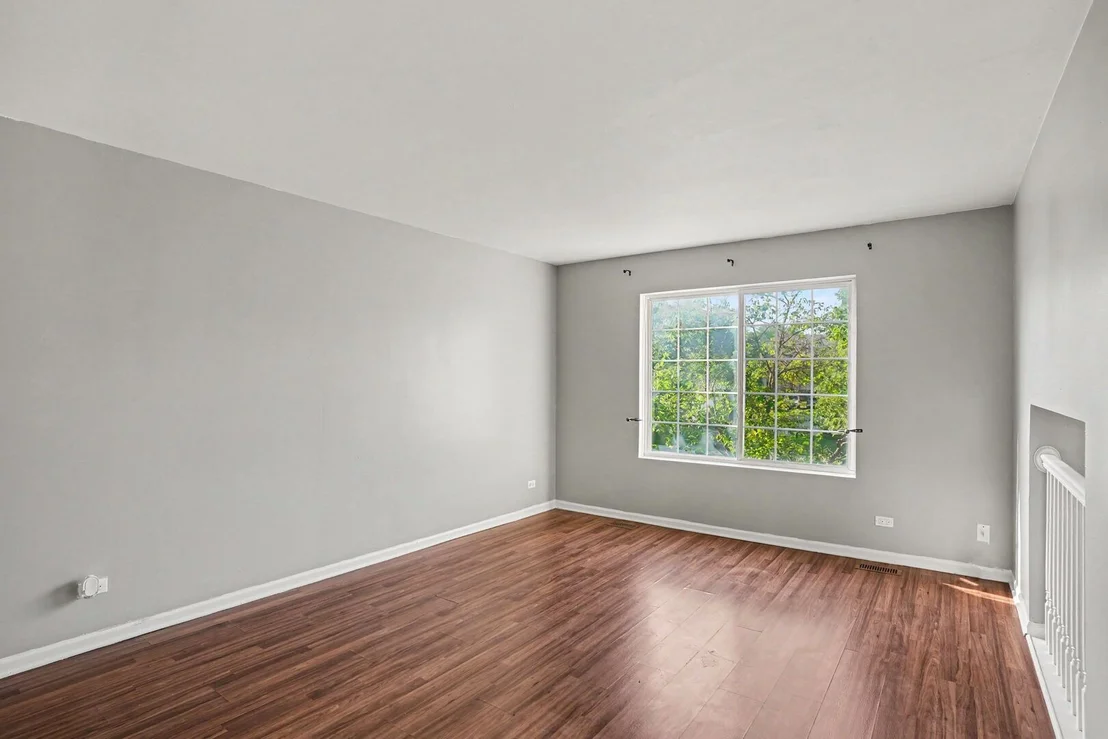 Photo of 1870 MIDDLEBURY Drive