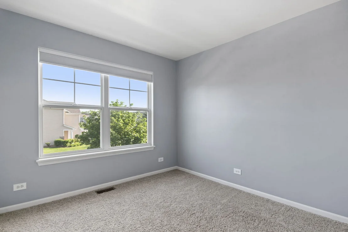 Photo of 1282 Newport Circle