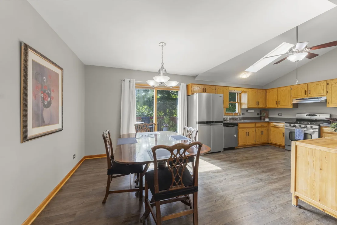 Photo of 907 Wescott Road