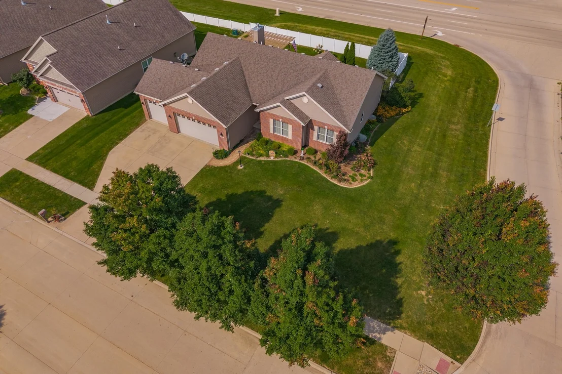Photo of 2030 Escalade Road