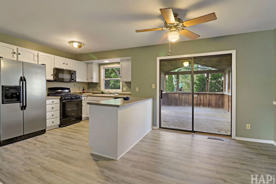 Photo of 5014 W Greenbrier Drive