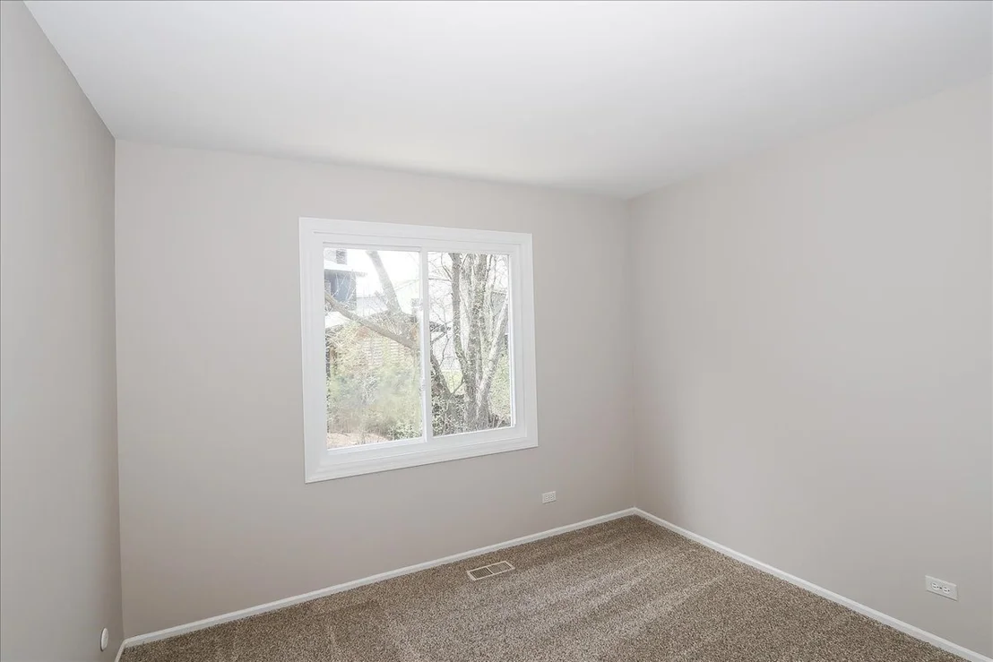 Photo of 4990 Lichfield Drive