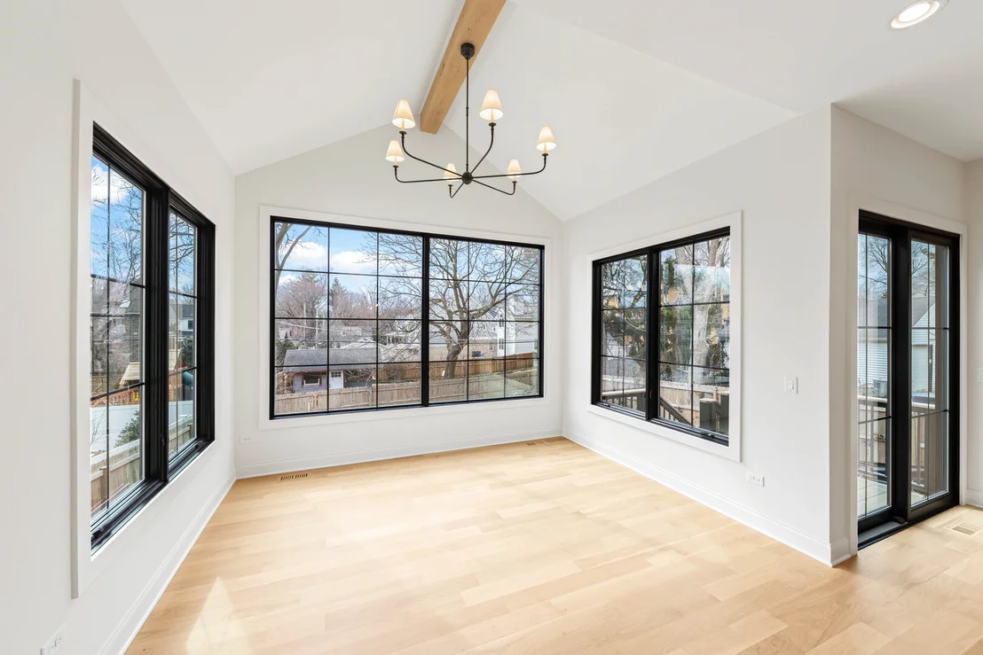 Photo of 660 N Eagle Street