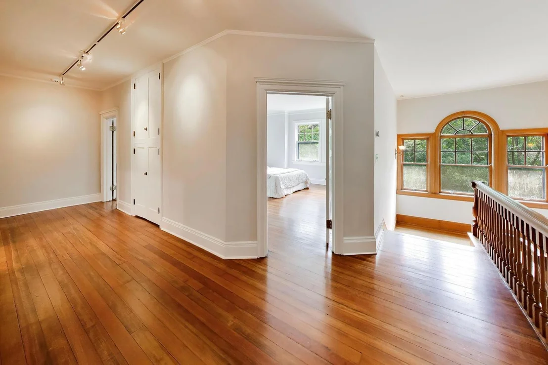 Photo of 225 Hamilton Street