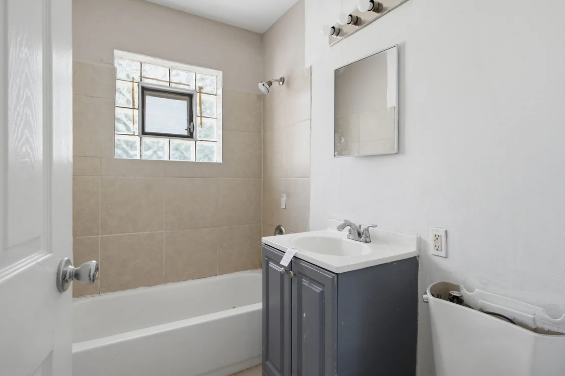 Photo of 703 Circle Drive