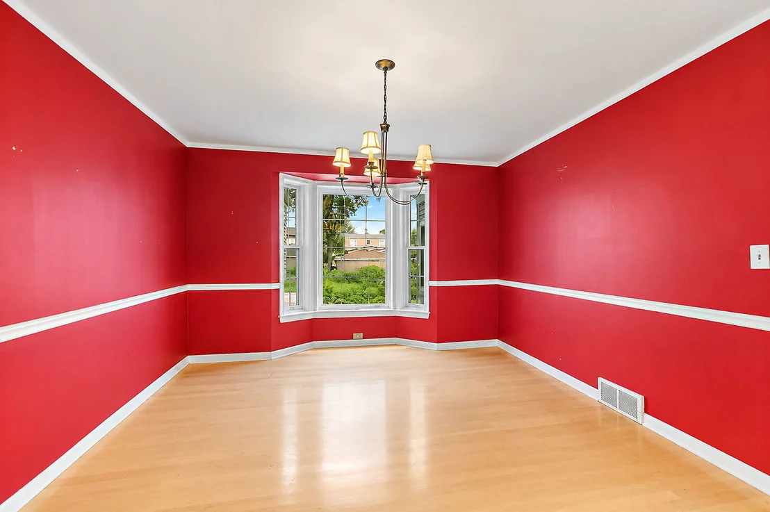 Photo of 369 N Walnut Street