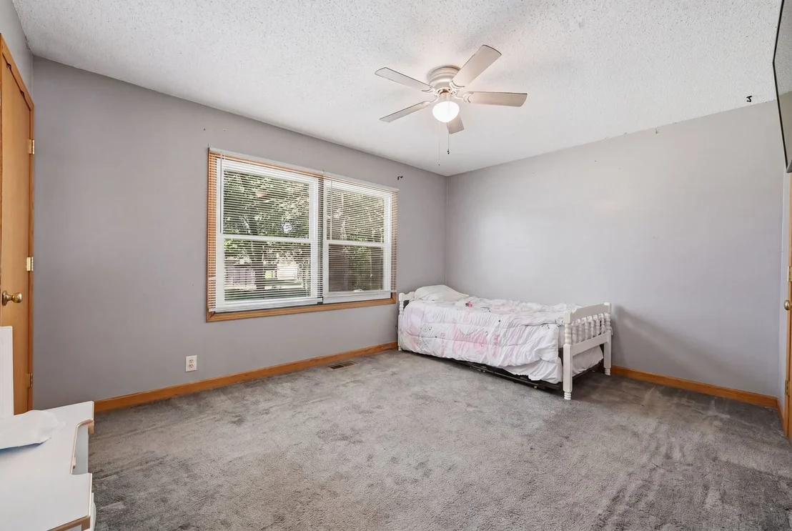Photo of 5645 S Beebe Drive