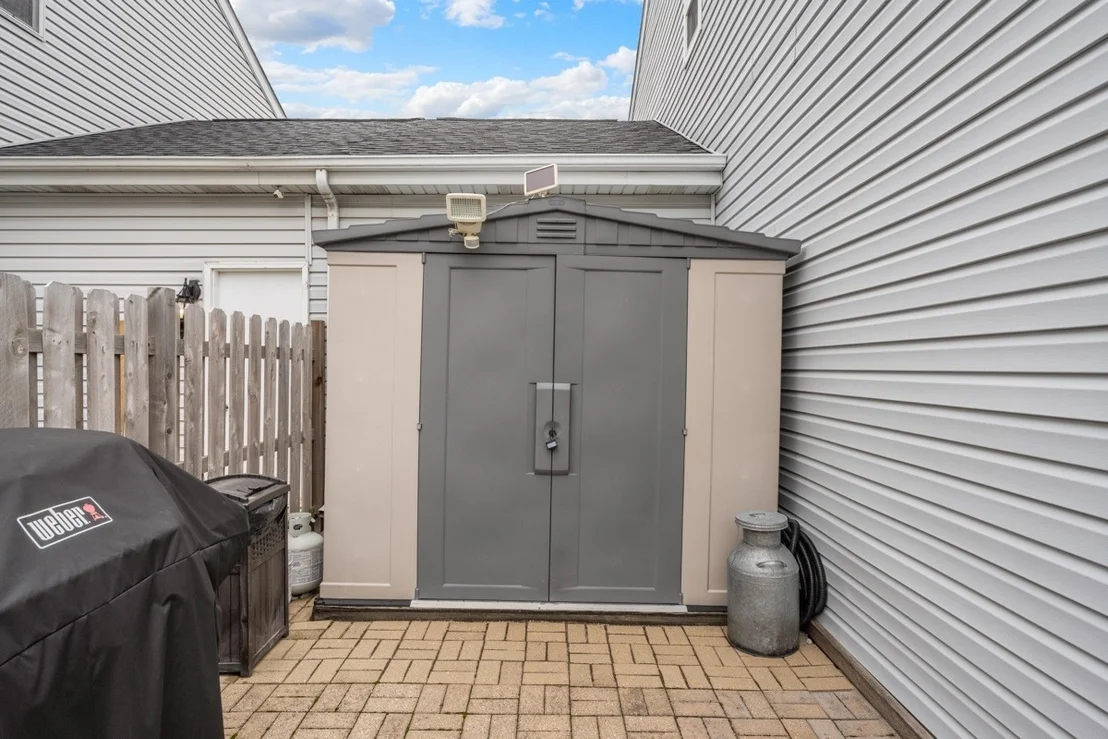 Photo of 702 Windsor Lane