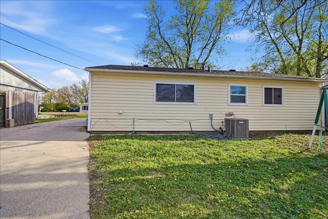 Photo of 403 Sunset Drive