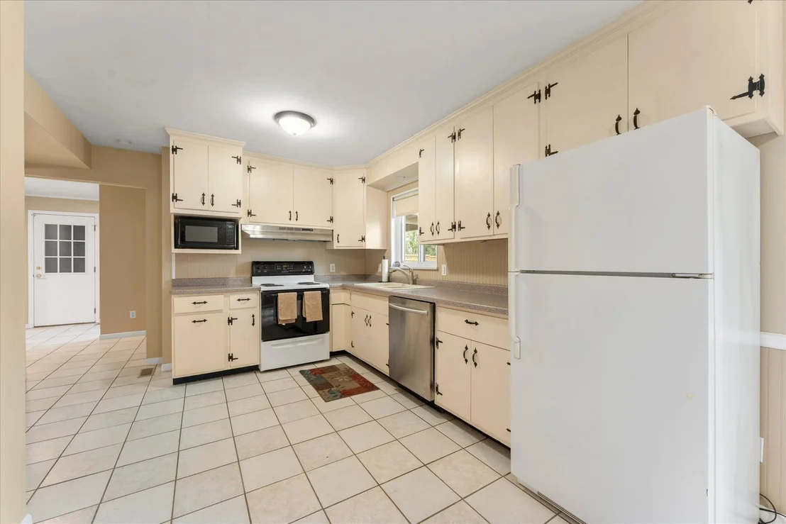 Photo of 2712 Alton Drive