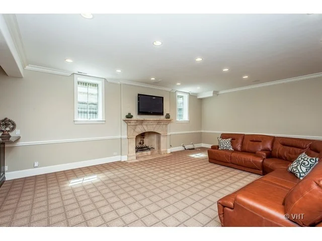 Photo of 174 Sheridan Road