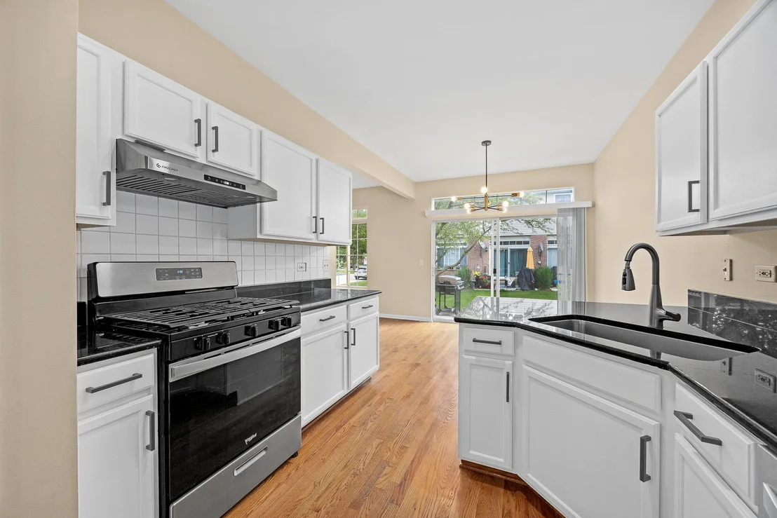 Photo of 1644 Windward Avenue