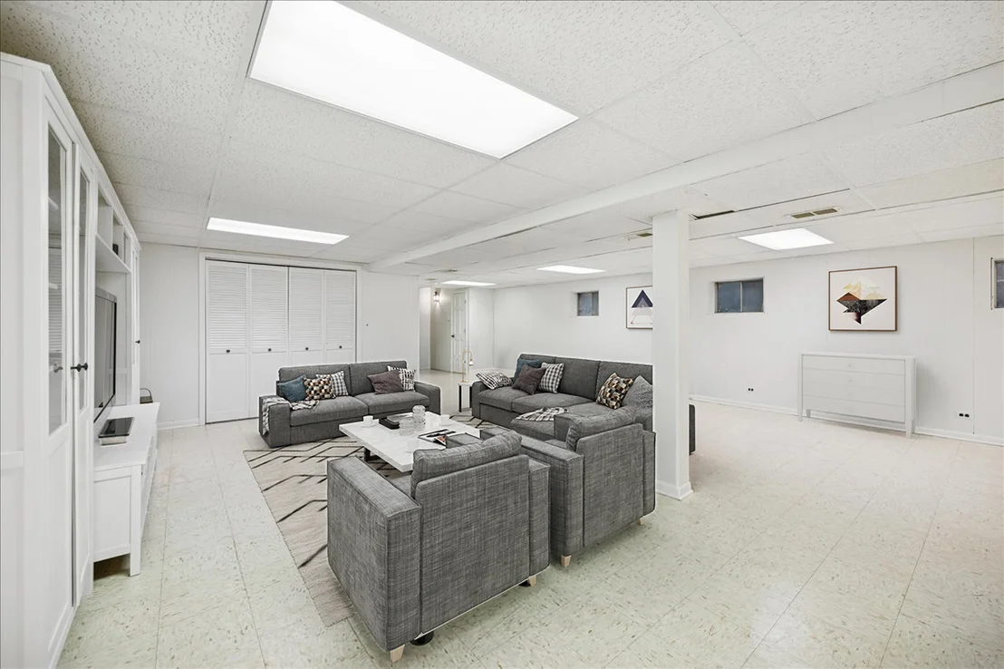 Photo of 898 Bridlegate Lane