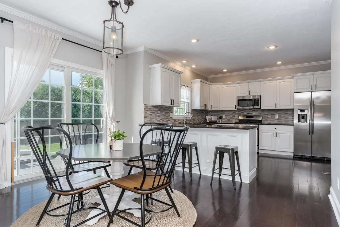 Photo of 17 Waterside Circle