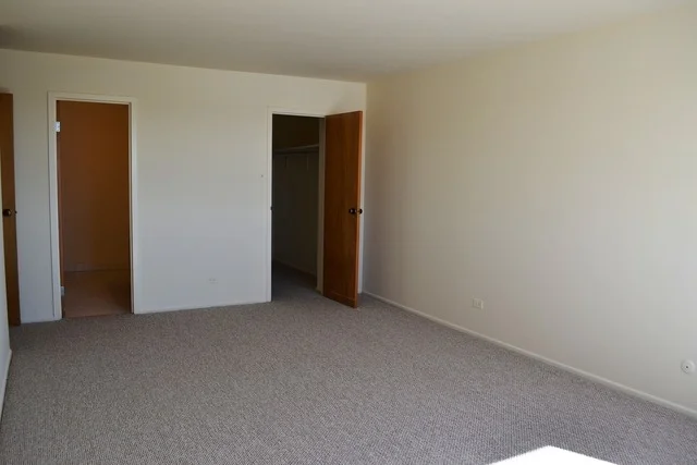 Photo of Unit 403 at 701 FORUM Square