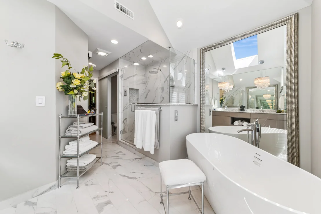 Photo of 304 Apple River Drive