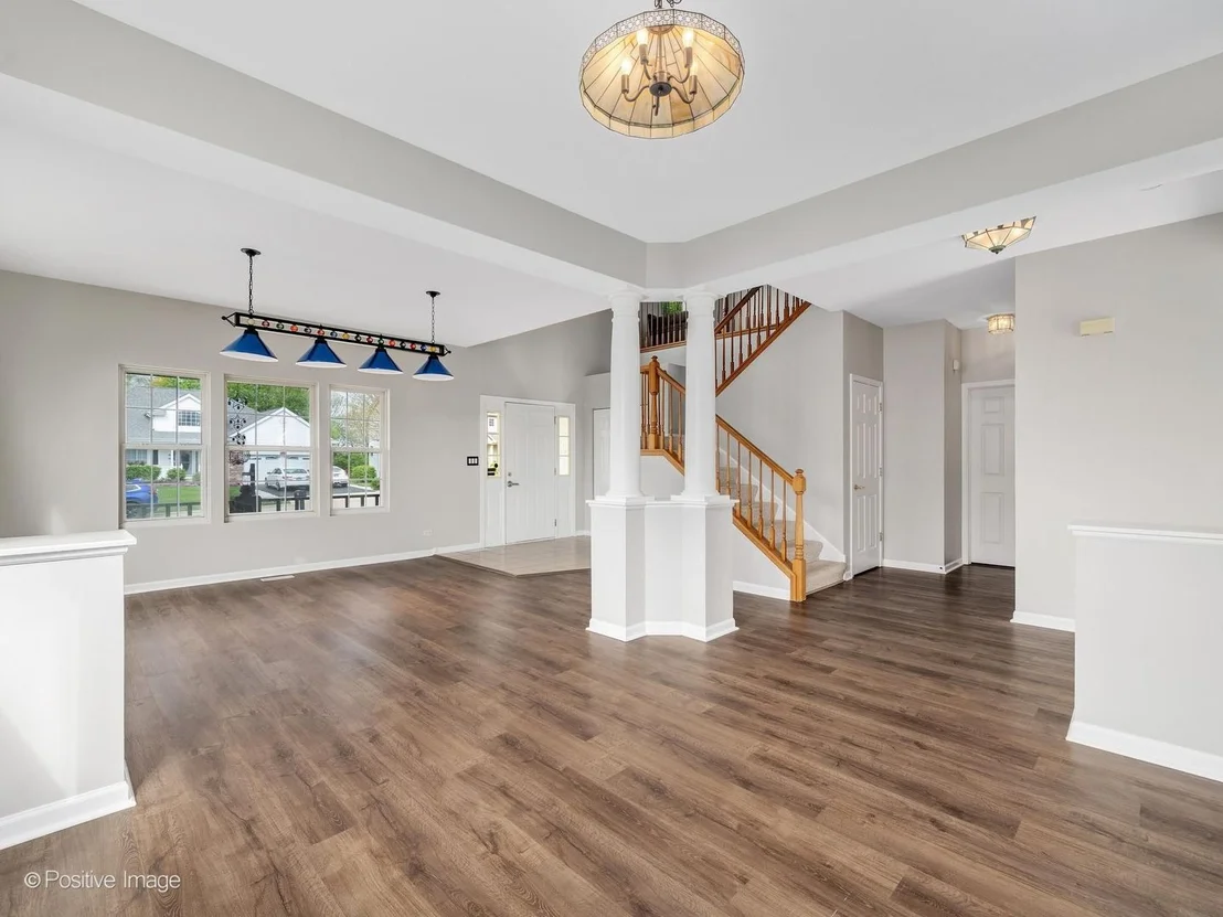 Photo of 829 Red Barn Lane