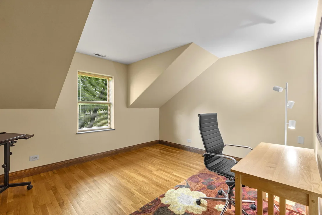 Photo of 1520 Telegraph Road