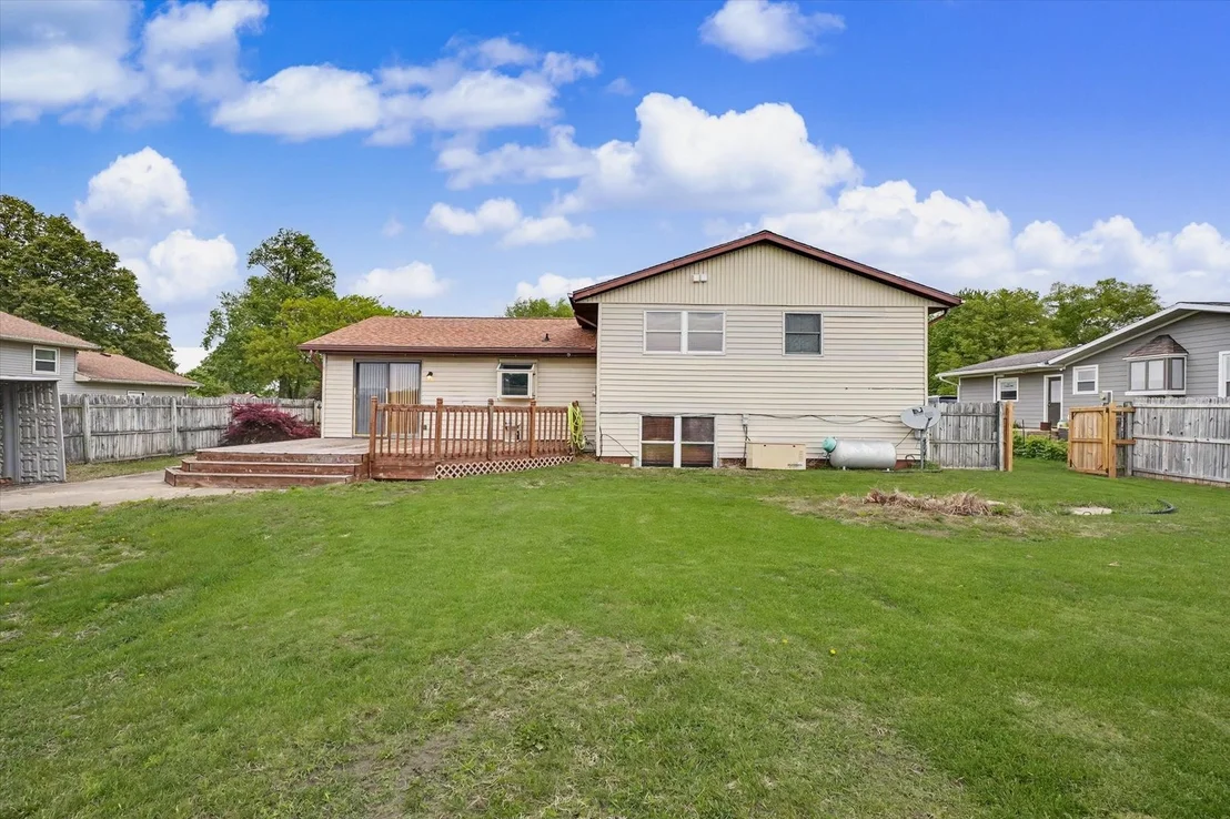 Photo of 2229 Jeffery Drive