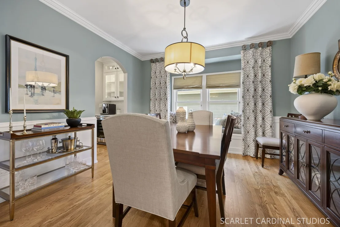 Photo of 616 E Willow Avenue
