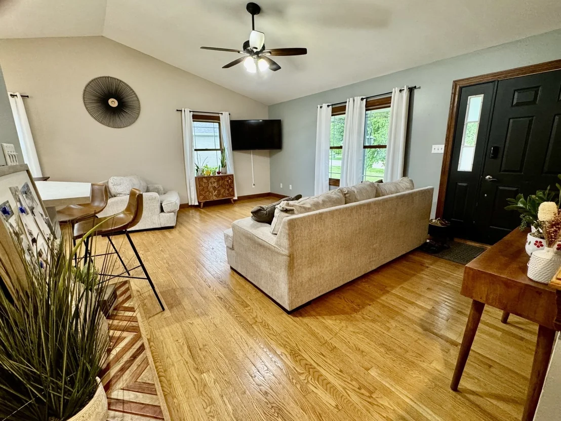 Photo of 731 Clancy Drive